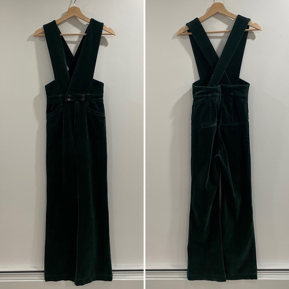 Anthropologie Pilcro Green Corduroy Jumpsuit Deep V Overalls Size 26